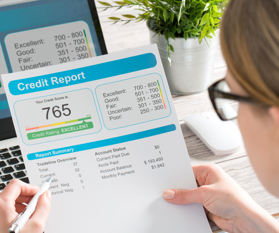 credit-report-vs-credit-score-essential-info-before-applying